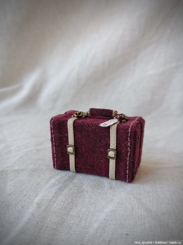 Мини чемодан — Шляпы (фото 3)