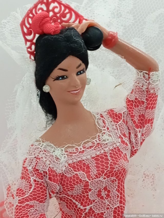 Винтажная кукла . Испания. Танцовщица фламенко (фото 2)