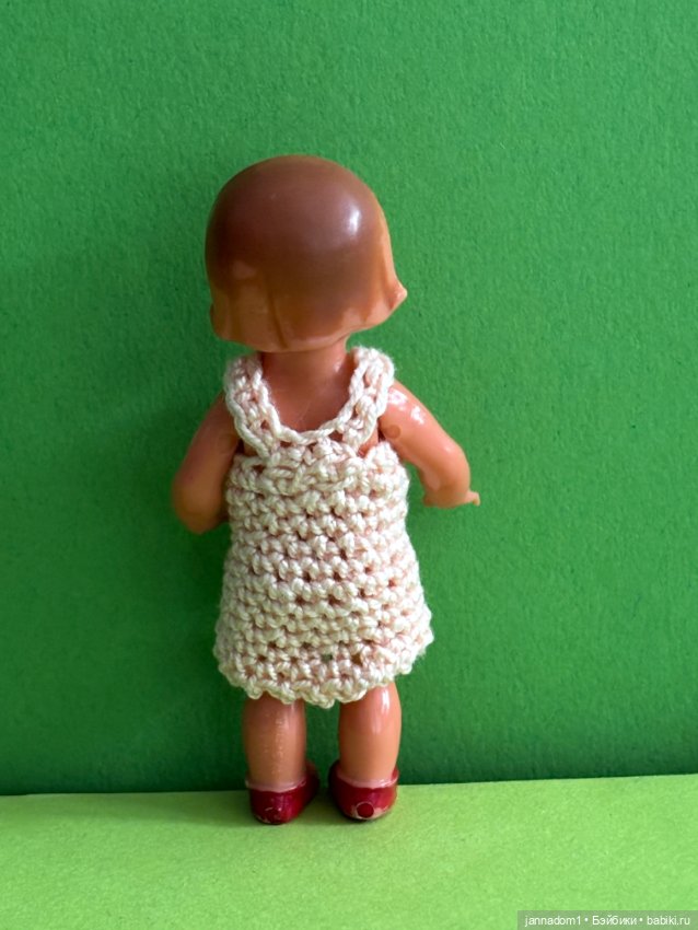 Очаровательная куколка Sweetheart в красных ботиночках, высота 8 см (фото 3)