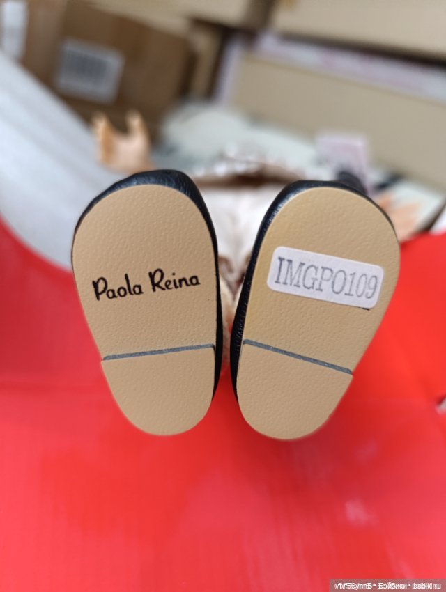 Карлос от Рут Треффайзен без подписи на ноге (фото 6)