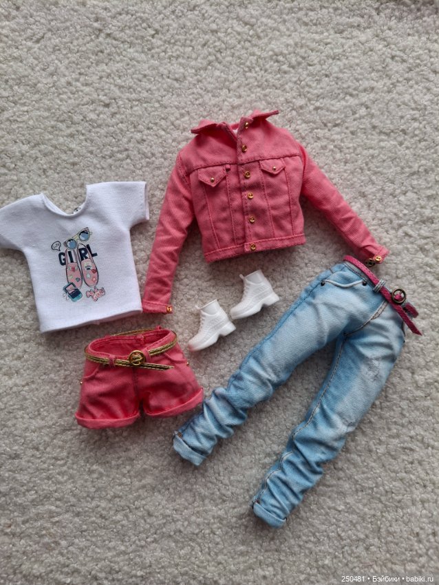 Набор на барби — Одежда для кукол (фото 2)