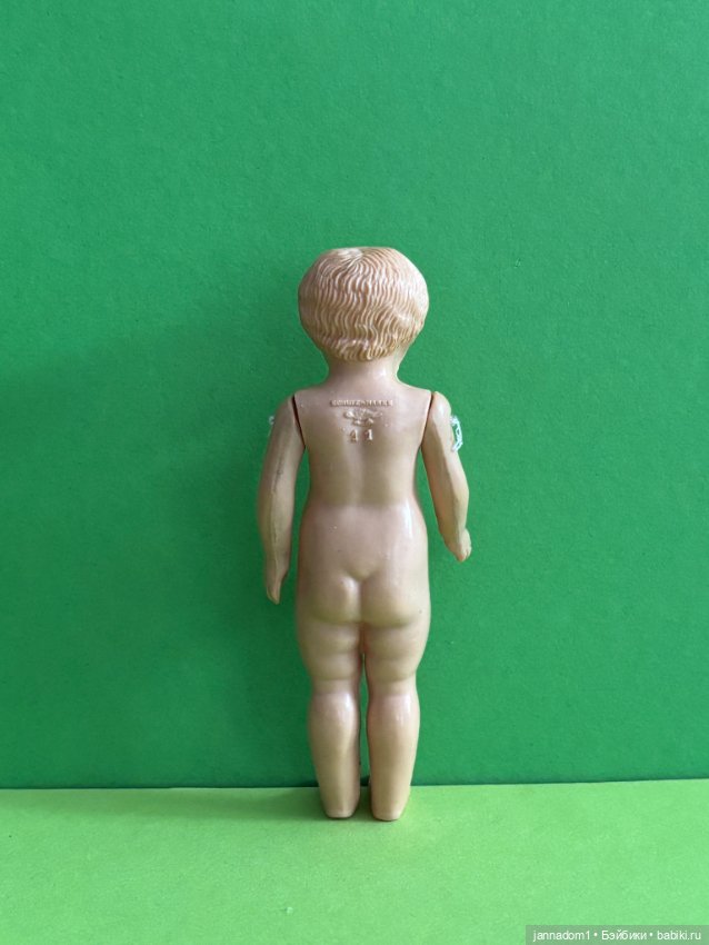Редкая довоенная целлулоидная кукла Schildkrot, высота 11 см (фото 3)
