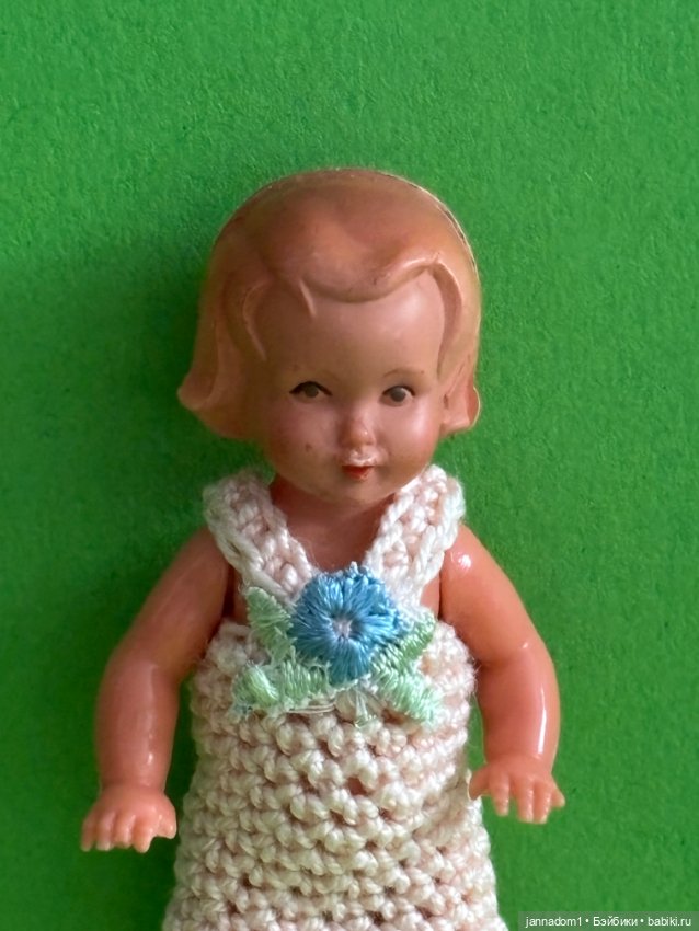 Очаровательная куколка Sweetheart в красных ботиночках, высота 8 см (фото 7)