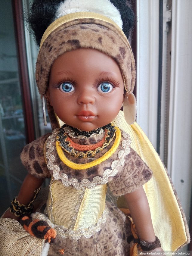 Нора африкана на старом теле (фото 7)