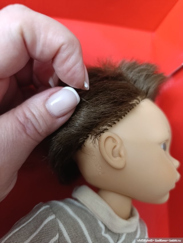 Карлос от Рут Треффайзен без подписи на ноге (фото 2)