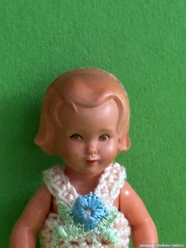 Очаровательная куколка Sweetheart в красных ботиночках, высота 8 см (фото 6)