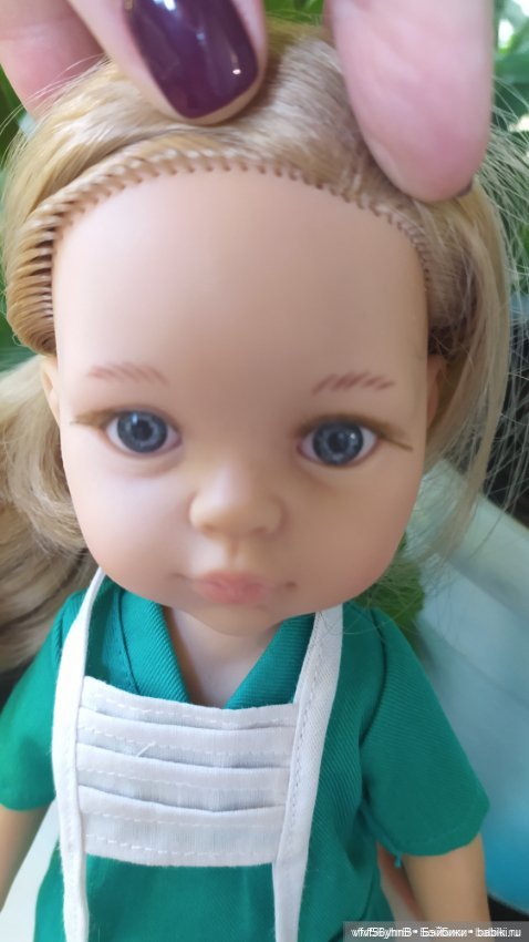 Кукла-врач коробочная на теле 15-17 года (фото 3)