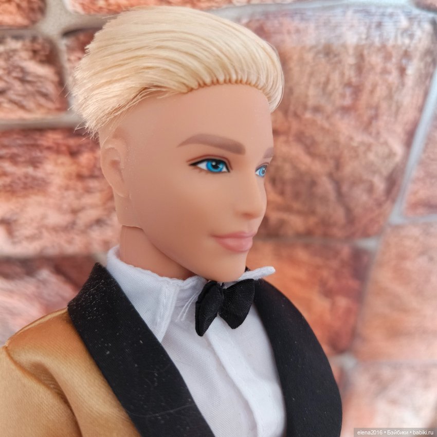 Коллекционная Signature2025 Holiday Кен блондин (фото 2)