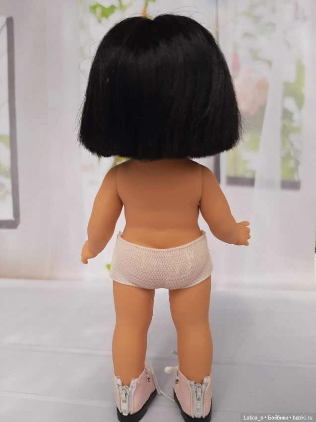 Азиаточка Llorens — Игровые куклы (фото 7)