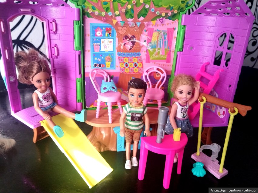 Лот кукол с игровой площадкой (фото 7)