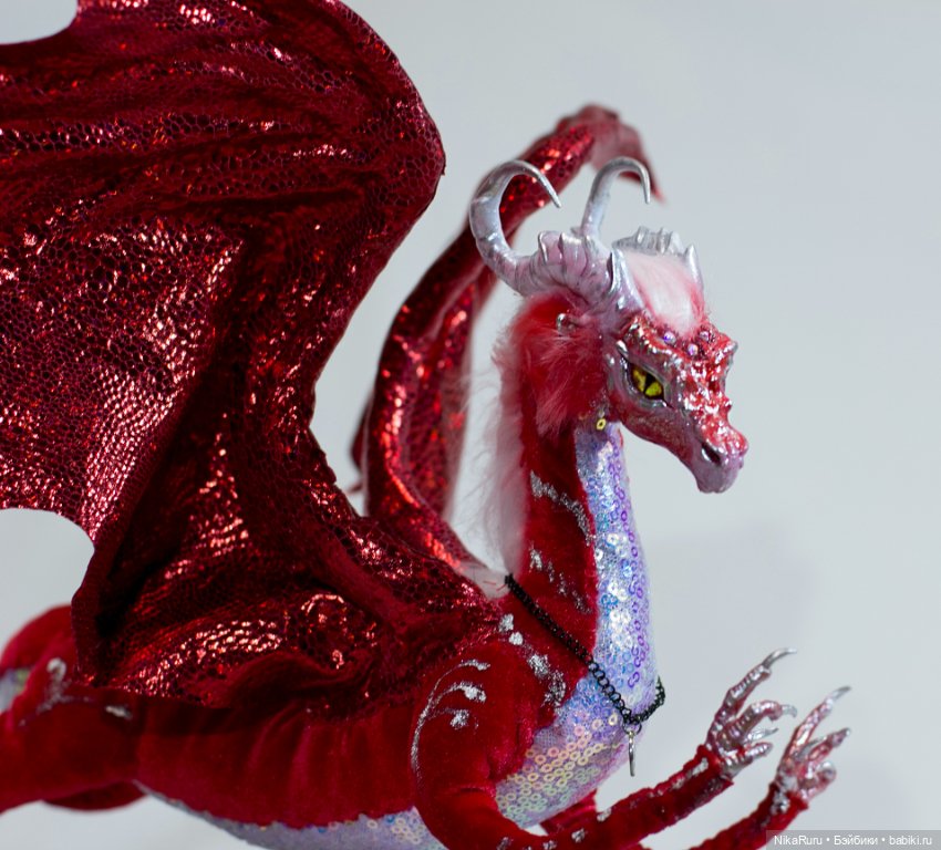 Дракон для Барби в смешанной технике, подвижный, знак зодиака Стрелец (фото 4)