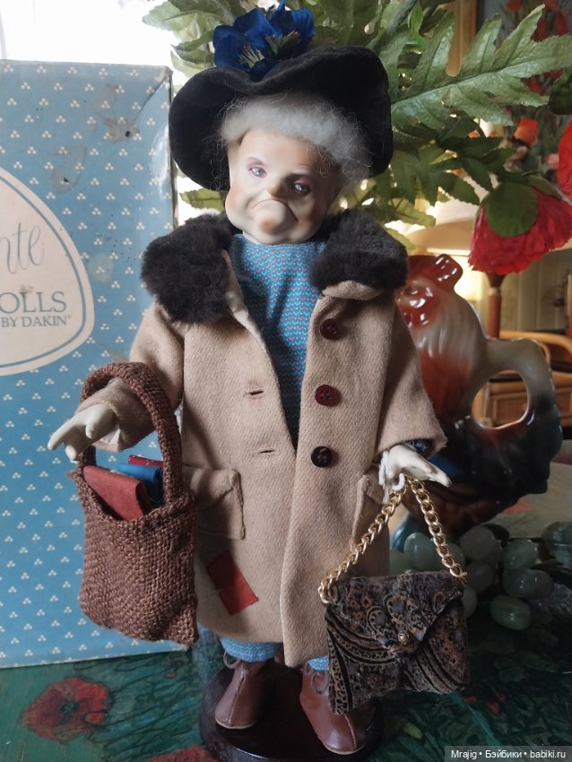 Старая леди с авоськами — Коллекционные куклы