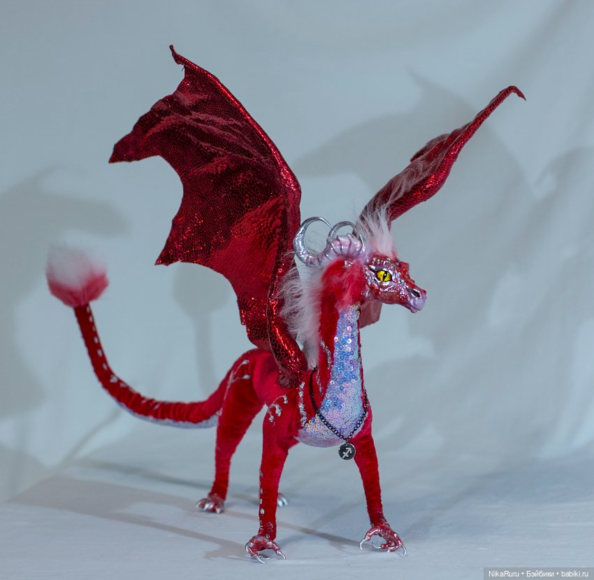 Дракон для Барби в смешанной технике, подвижный, знак зодиака Стрелец (фото 7)