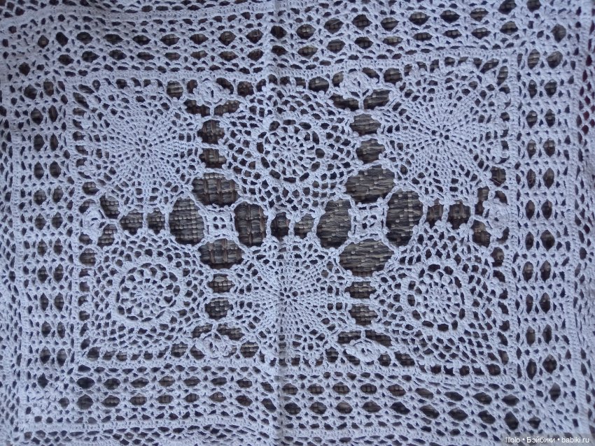 Салфетка для кукольного интерьера