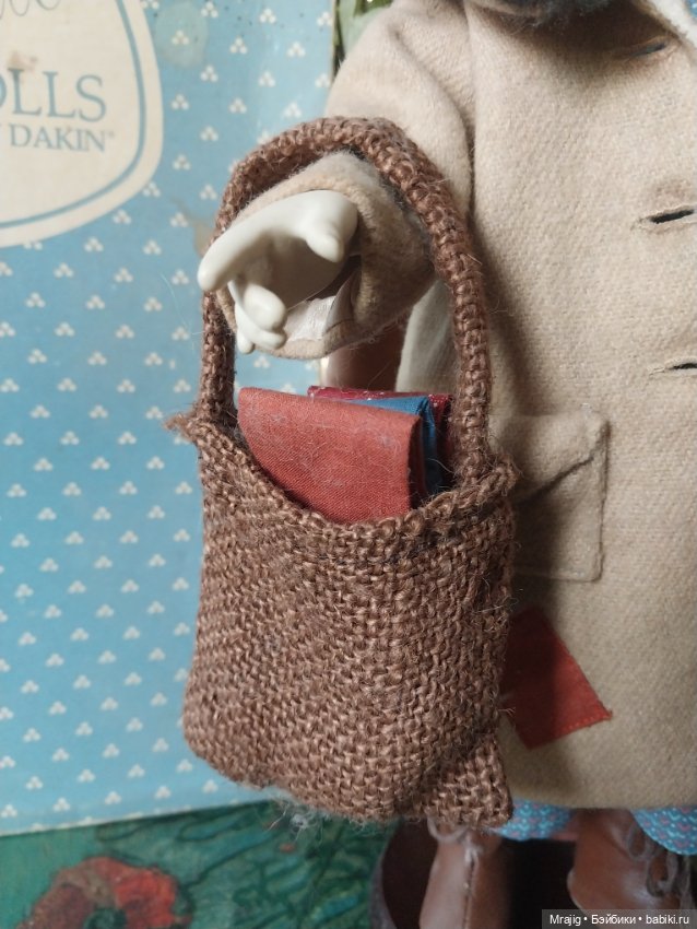 Старая леди с авоськами — Коллекционные куклы (фото 4)
