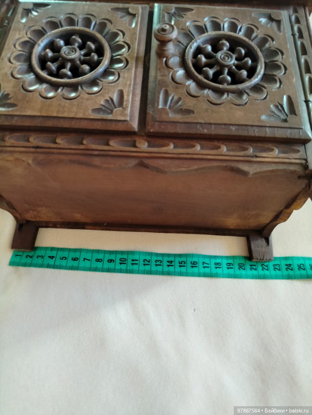 Антикварный Бретонский буфет