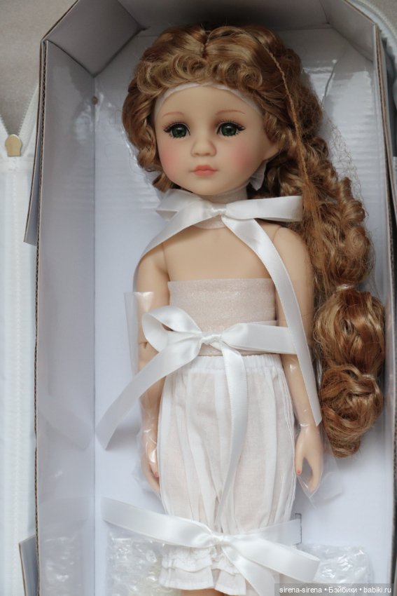 Клубная Изабелла Руби Ред, Isabella Ruby Red, комплект с зонтом (фото 3)