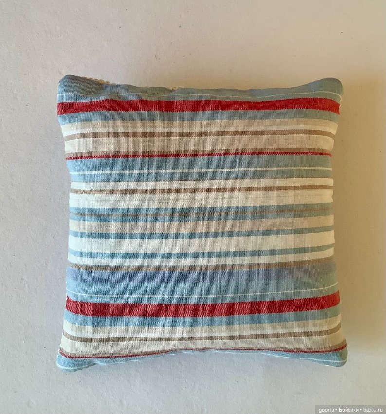 Интерьерная подушка для кукол от 40см (фото 2)