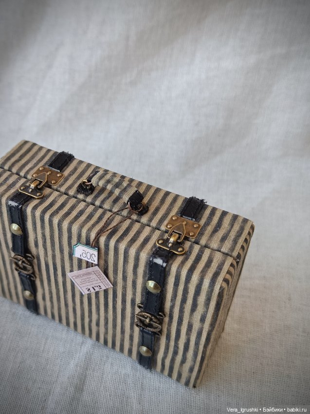 Чемодан для кукол — Шляпы (фото 2)