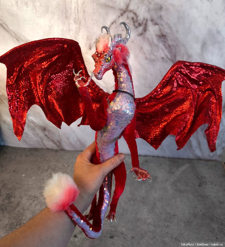 Дракон для Барби в смешанной технике, подвижный, знак зодиака Стрелец