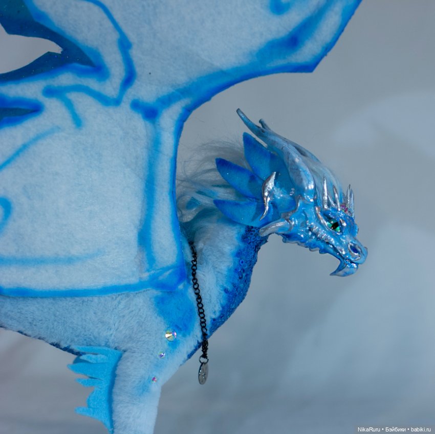 Дракон для Барби в смешанной технике, подвижный, знак зодиака Рыбы (фото 9)