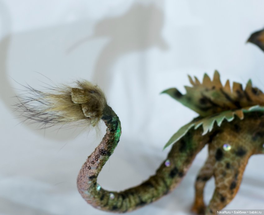 Дракон для Барби в смешанной технике, подвижный, знак зодиака Рак (фото 4)