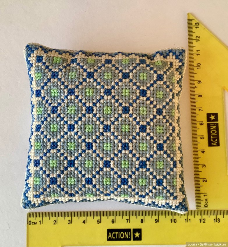 Интерьерная подушка для кукол от 40см (фото 3)