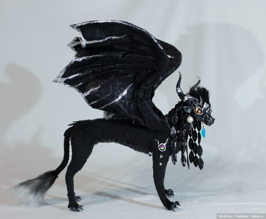 Дракон для Барби в смешанной технике, подвижный, знак зодиака Телец (фото 3)
