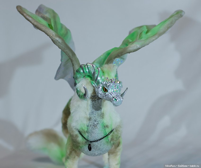 Дракон для Барби в смешанной технике, подвижный, знак зодиака Овен (фото 4)
