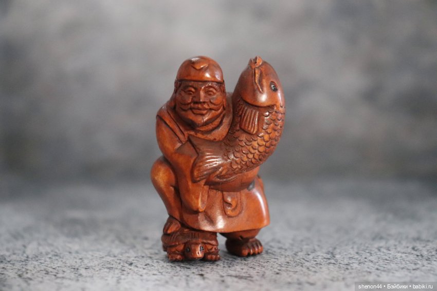 Нэцкэ "Дайкоку с карпом и черепахой"