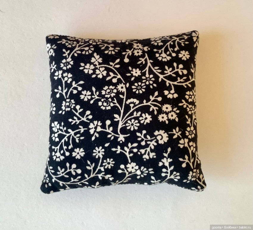 Интерьерная подушка для кукол от 40см (фото 4)