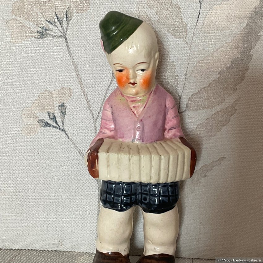 Невероятный гармонист — Статуэтки (фото 2)