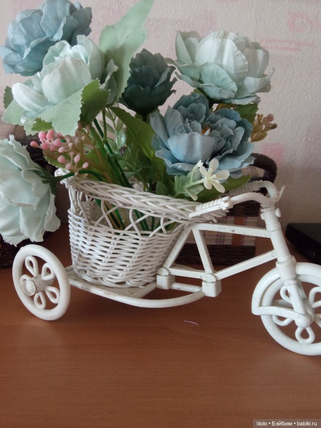 Велосипед с корзиной для кукольных фотосессий (фото 4)