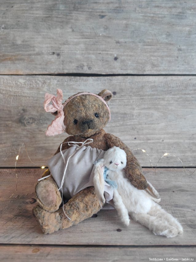 Ищем дом 🏡 и любящую маму)