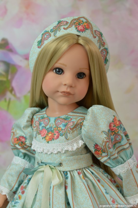 Нарядное платье для кукол Готц "Русские узоры" (№1 мятное) (фото 7)