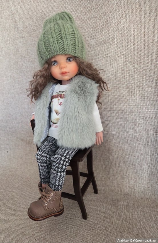 Комплект одежды для куклы Паола Рейна
