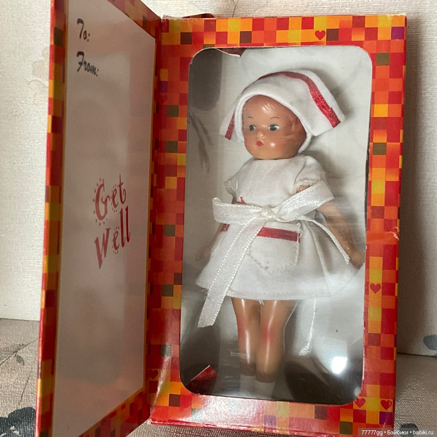 Задумчивая медсестра — Игровые куклы (фото 2)