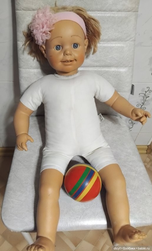 Большая девочка с зубками (фото 3)