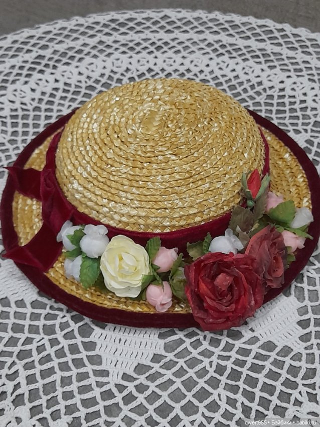 Лот одежды для создания полного образа вашей антикварной (винтажной) куколки