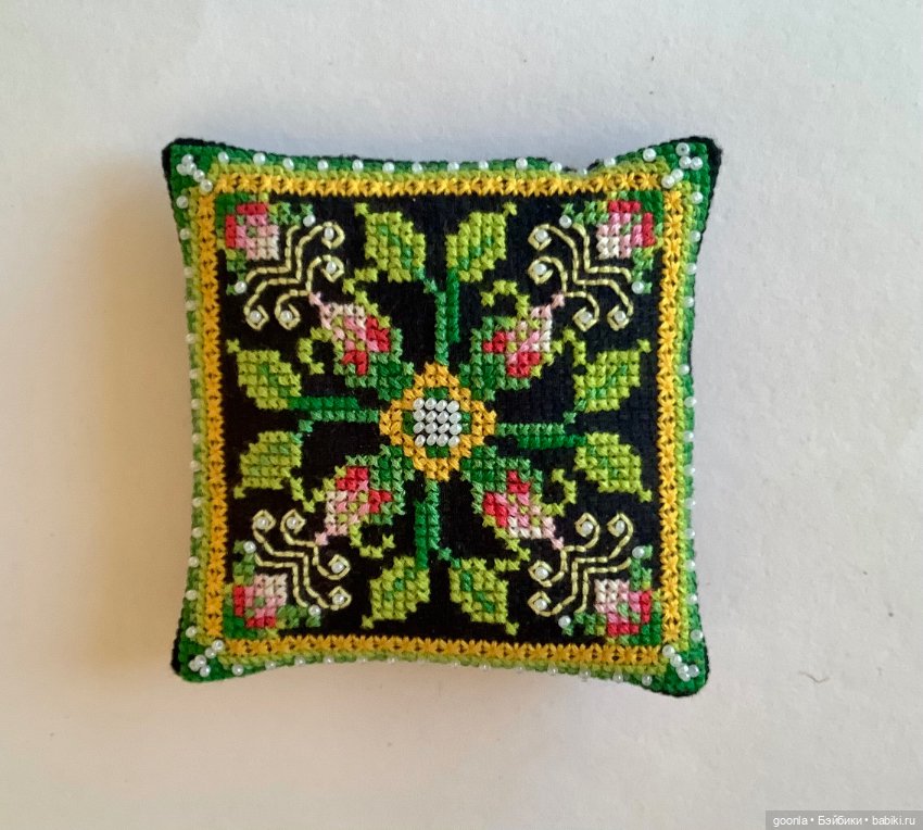 Интерьерная подушка для кукол от 40см (фото 2)