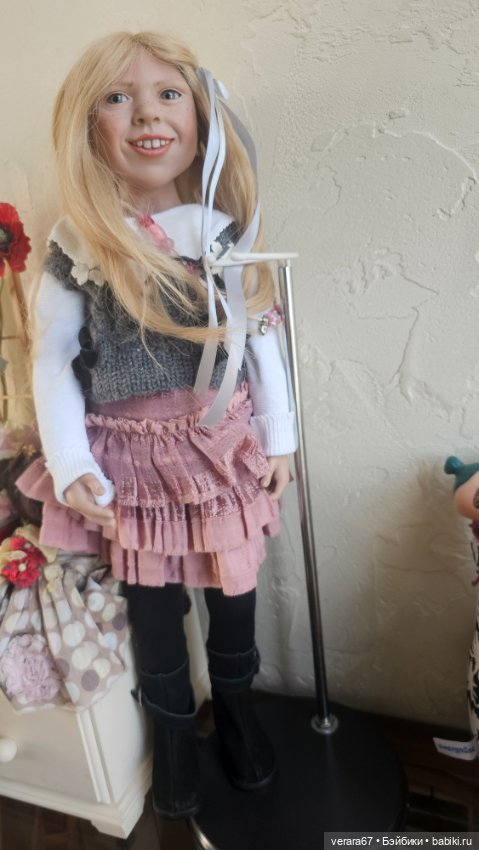 Стенд для кукол 70-85 см. Бу (фото 4)