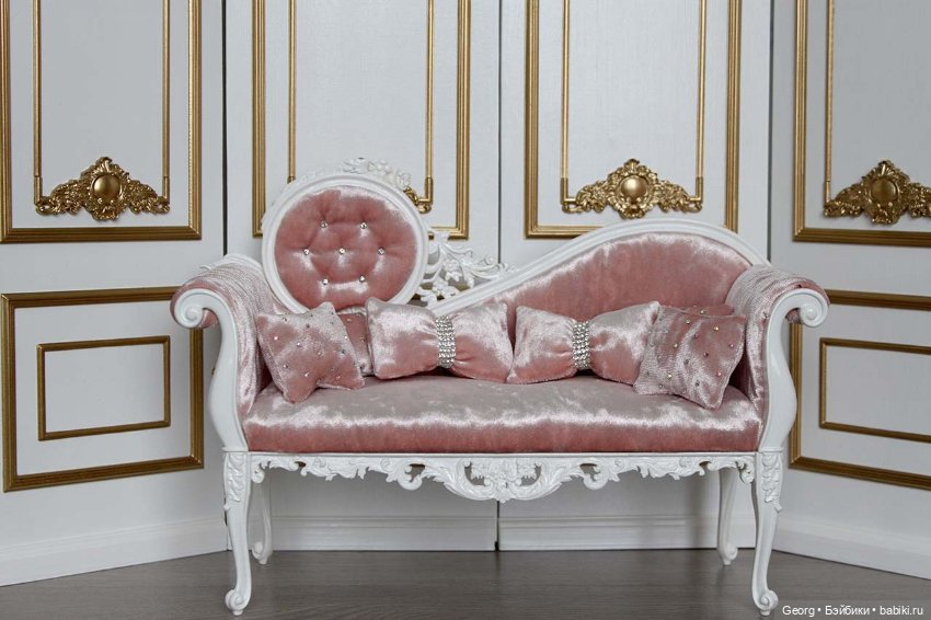 Диван для кукол — Кукольная мебель