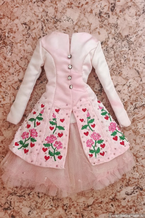 Аутфит Тоннер — Одежда