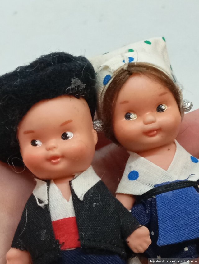 Пара миниатюрных кукол Испания (фото 2)