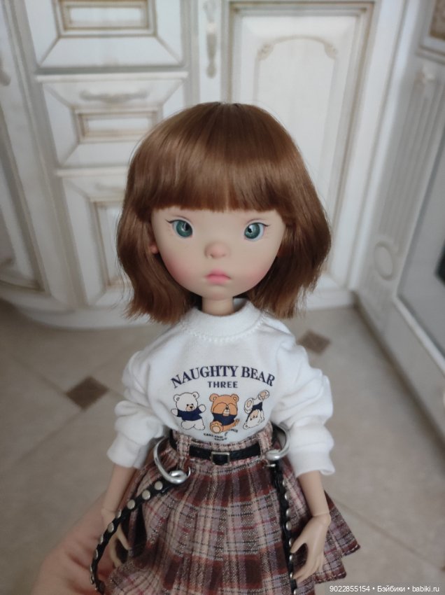 Продам очень красивый паричок из локонов козочки размер 6-7