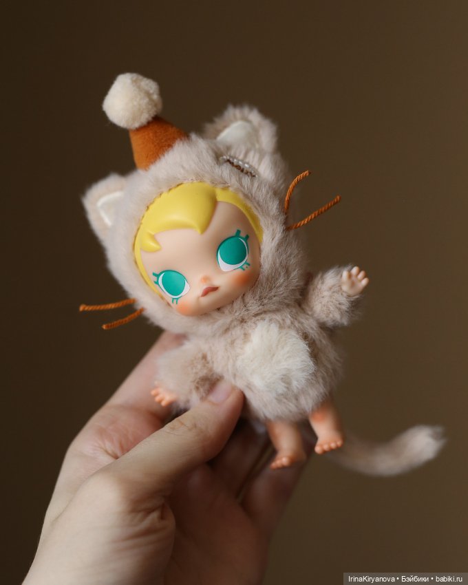 POPMART Baby Molly — Коллекционные фигурки