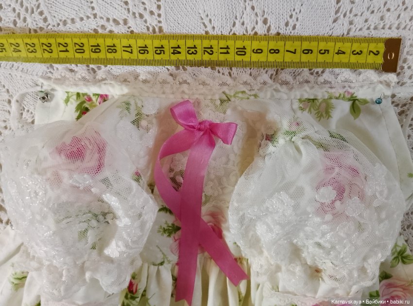 Нарядное сатиновое платье для антикварных кукол и реплик ориентировочно 60-70см роста (фото 2)