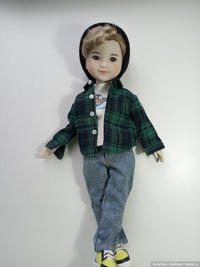 Алекс Руби Ред Ruby Red — Игровые куклы (фото 2)