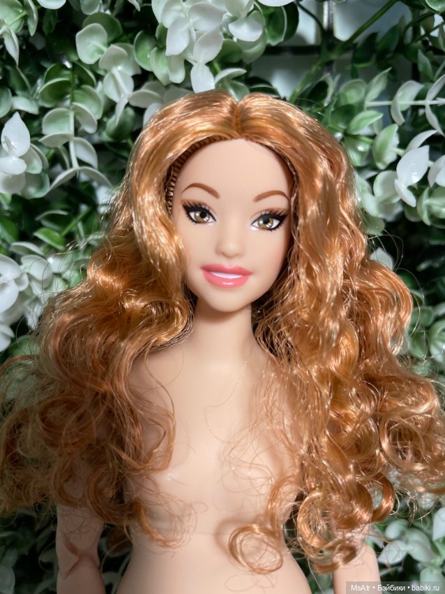 Оливия на родном пышном теле