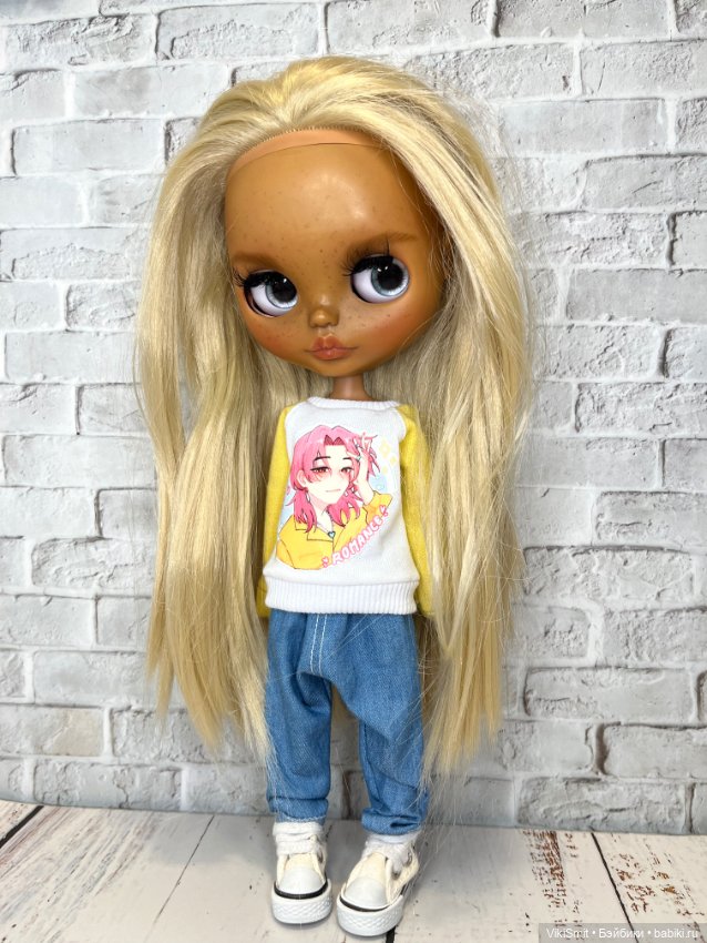 Продаю новую одежду для кукол Блайз